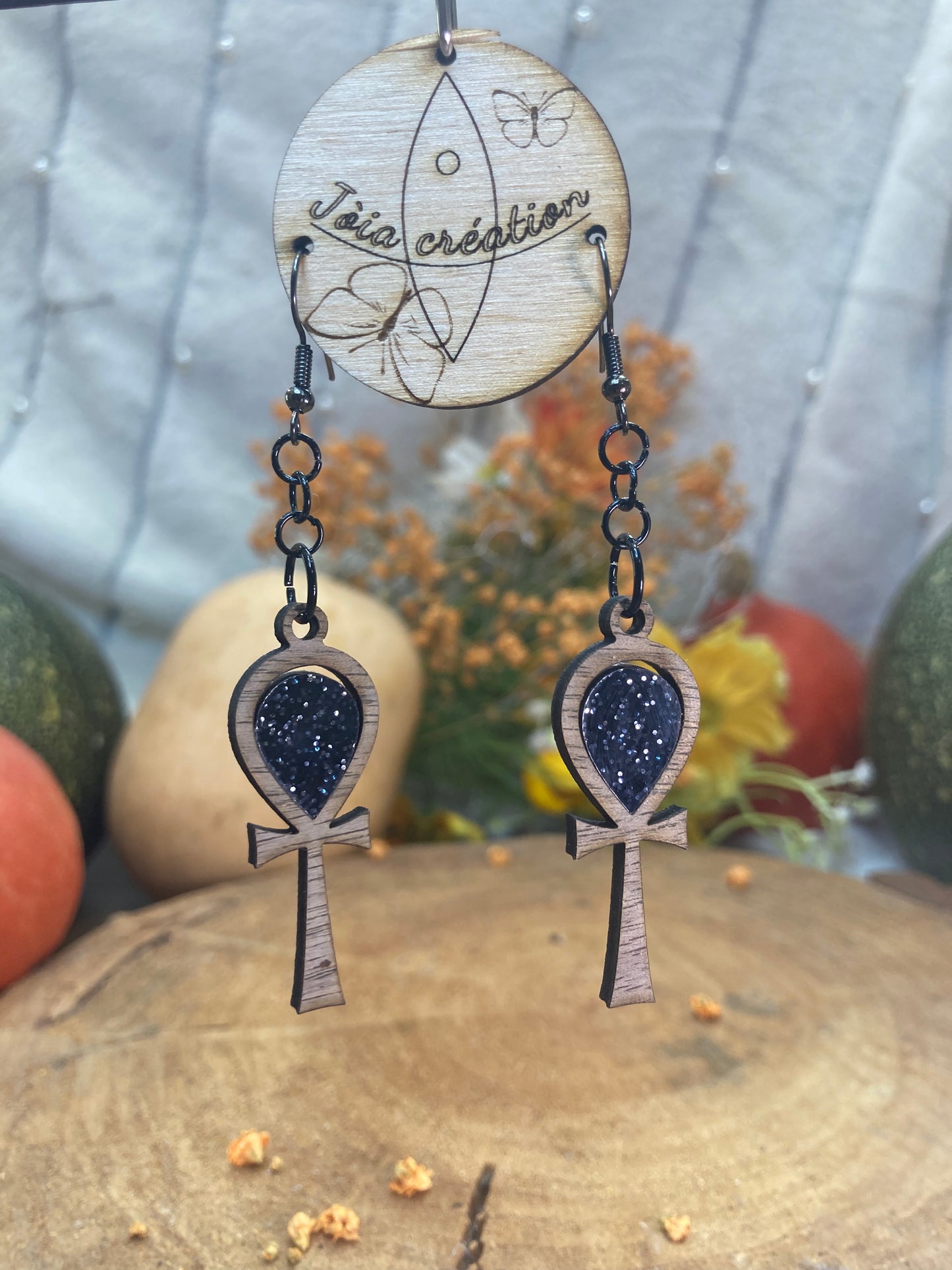 boucle croix bois