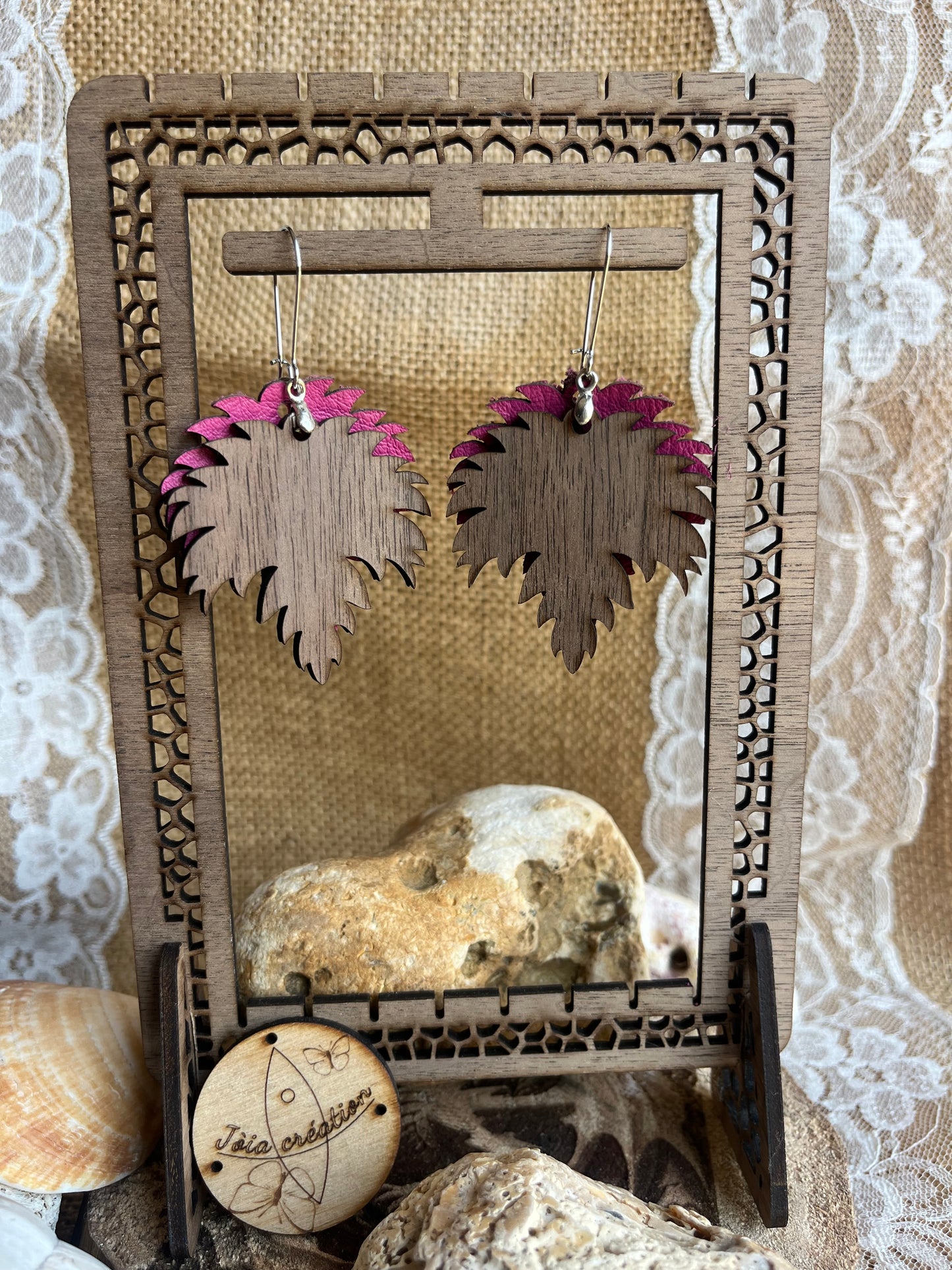 Trio florale bois et cuire