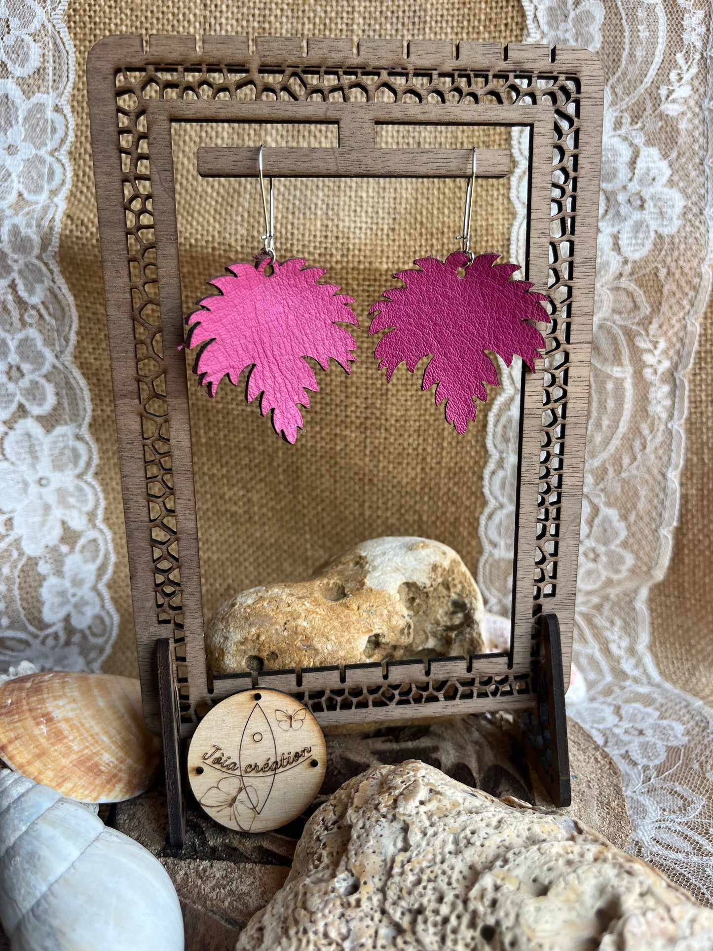 Trio florale bois et cuire